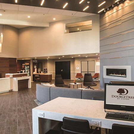 Doubletree By Hilton Racine Harbourwalk Hotel Exterior photo