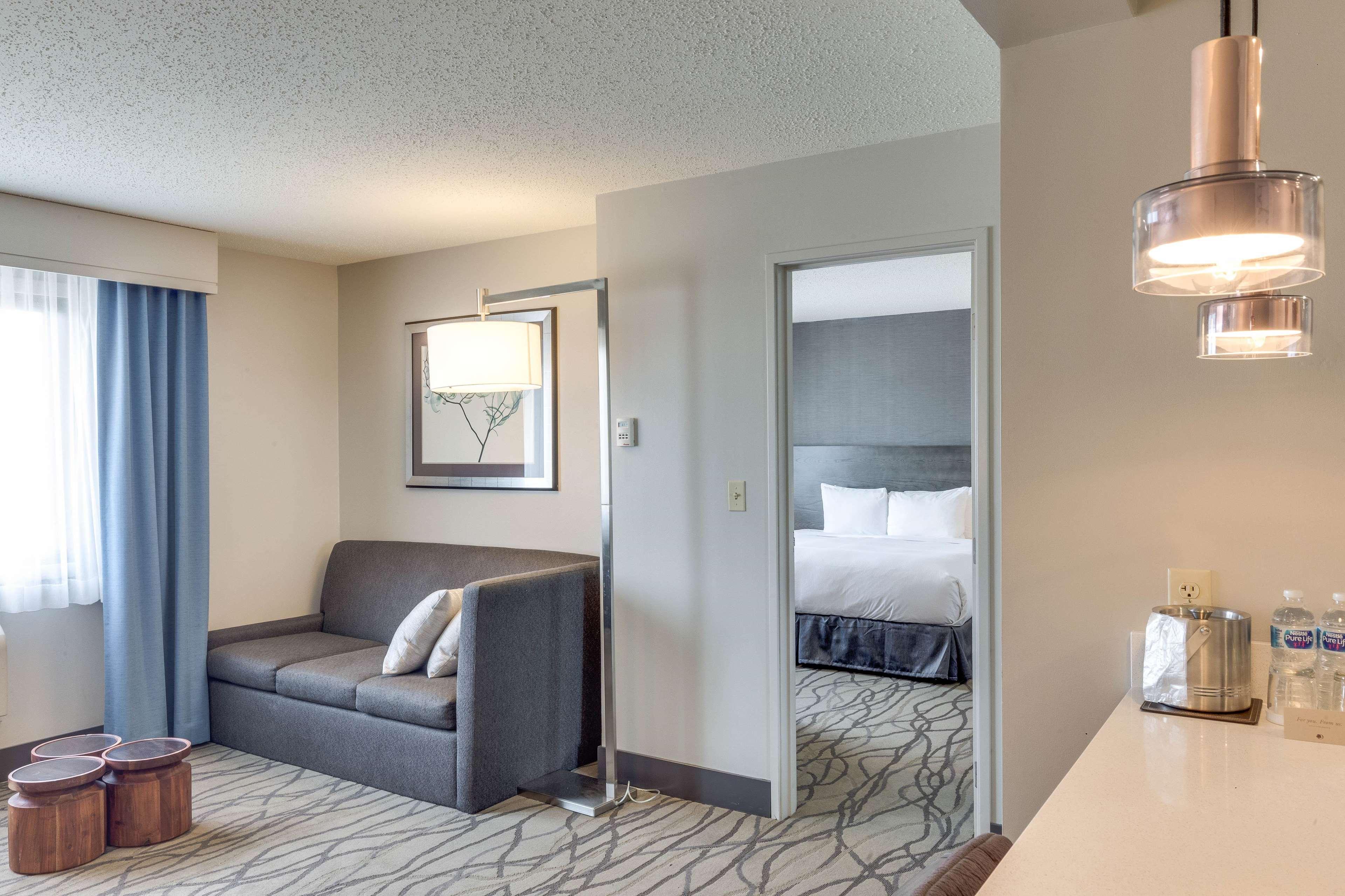 Doubletree By Hilton Racine Harbourwalk Hotel Exterior photo
